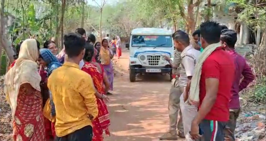 বহু মহিলার নথি সংগ্রহ করে মোটা অঙ্কের ঋণ তুলে তা শোধ না করার অভিযোগ বাঁকুড়ার কোতুলপুর খুনডাঙ্গা গ্রামে ,