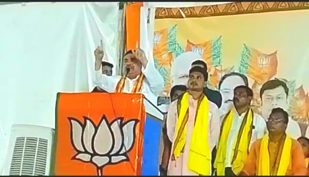 লক্ষীর ভান্ডার মমতা ব্যানার্জির বাপের টাকা নয় এটা আপনার আমার ট্যাক্সের টাকা বললেন শুভেন্দু অধিকারী।