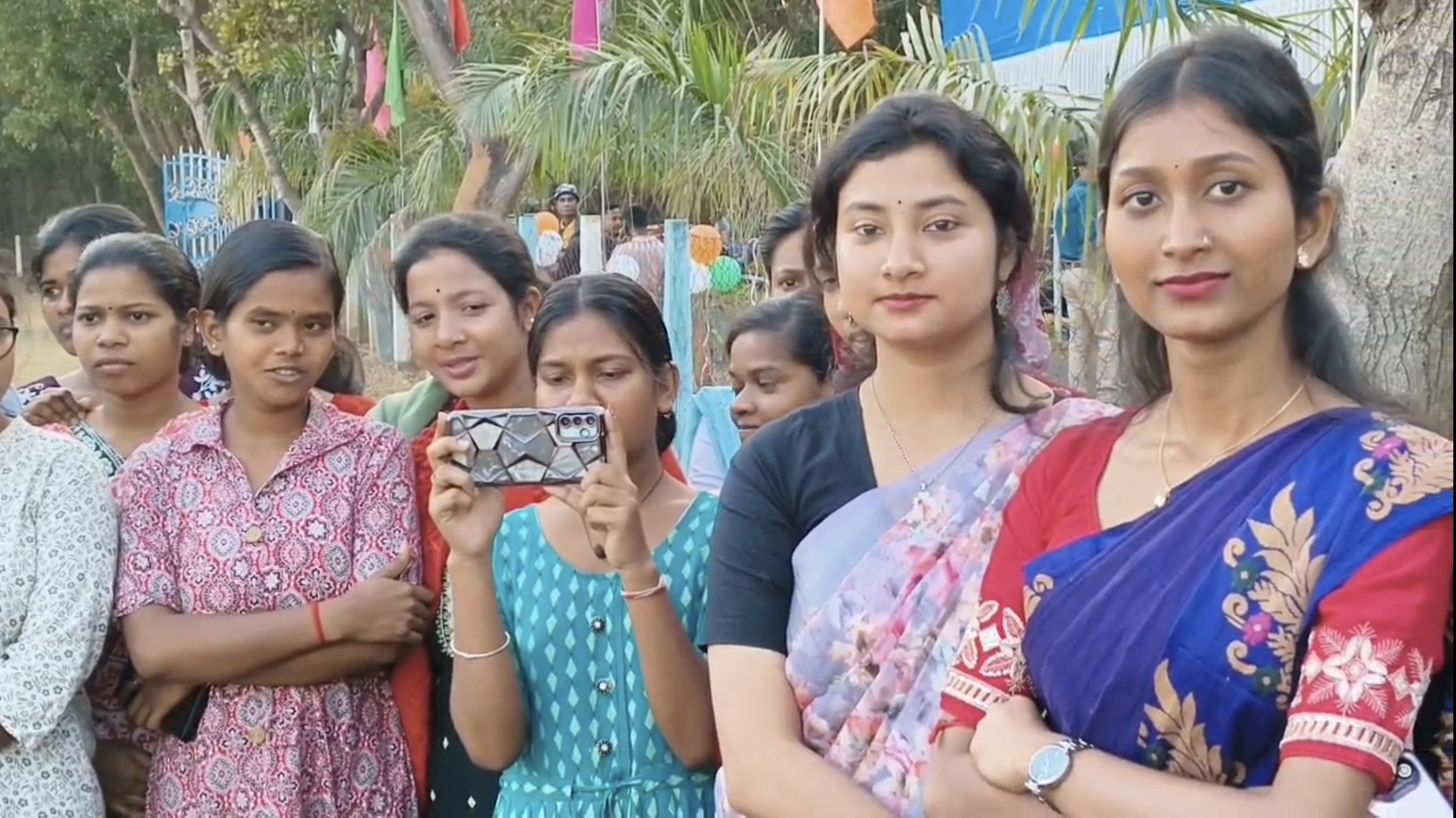 ৬০ জন আন্তঃ বিশ্ববিদ্যালয়ের মহিলা ফুটবল টুর্নামেন্টের উদ্বোধন করলেন বিদ্যাসাগর বিশ্ববিদ্যালয়ের উপাচার্য অধ্যাপক দীপক কুমার কর।