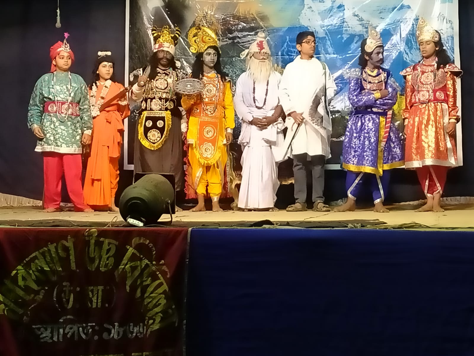 শিশু – যুব সমাজকে অপসংস্কৃতির থেকে সুস্থ সংস্কৃতির জোয়ারে তুলে আনতে দেবদূতের ভূমিকায় ‘ বাঙালপুর বয়েজ ক্লাব ‘ ‌