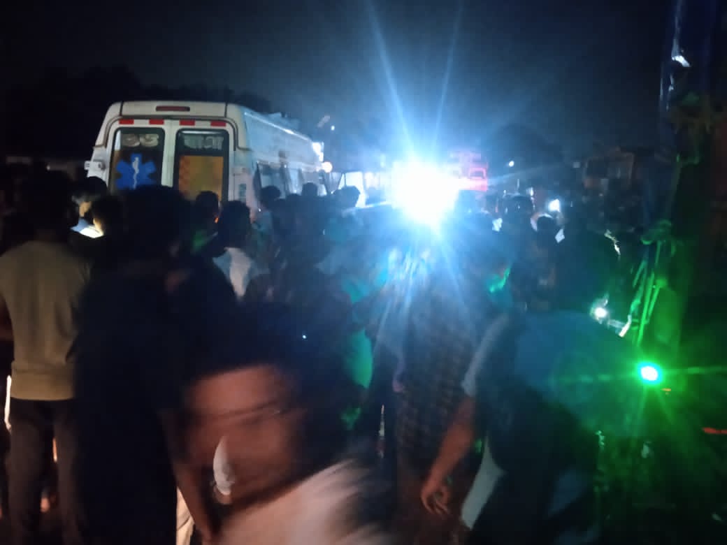 কলগোড়ায় মর্মান্তিক পথ দুর্ঘটনা, এক মাস পাঁচ দিনে চার প্রাণহানি,কোথায় ঘটছে এমন ঘটনা! দেখুন বিস্তারিত।